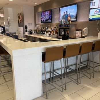 Admiral's Club - Avocado toast made fresh and served at the end of the bar delicious! - Airport Lounges Near Me - Los Angeles, California Admiral's Club - Avocado toast made fresh and served at the end of the bar delicious! - Airport Lounges Near Me - Los Angeles, California