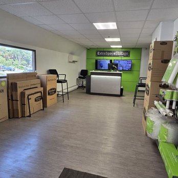 Extra Space Storage - Office - Extra Space Storage at 1 Chestnut St, Nashua, NH 03060 - Self Storage Near Me - Nashua, New Hampshire