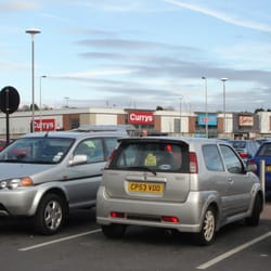 Parc Pemberton Retail Park - Parc Pemberton Retail Park, Llanelli