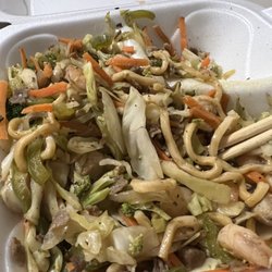 J Buffalo Wings - House lo mein...