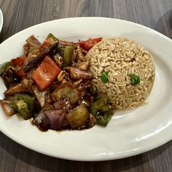 Sakura Spice - Kung Pao Chicken - Sushi Bars Near Me - Indianapolis, Indiana Sakura Spice - Kung Pao Chicken - Sushi Bars Near Me - Indianapolis, Indiana