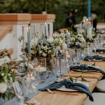Sugar Plum & Co - Bridal party table - Wedding Planning Near Me - Costa Mesa, California Sugar Plum & Co - Bridal party table - Wedding Planning Near Me - Costa Mesa, California