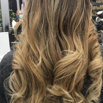 Leonardo Maciel Salon - Hair Salons Near Me - Jackson Heights, New York