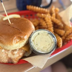 Pettit's Lakeview Bar and grill - Blackened grouper sandwich and fries