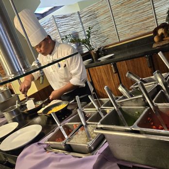 Koko At Kalia - Omelet station - Buffets Near Me - Honolulu, Hawaii
