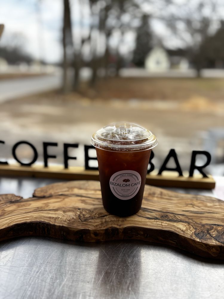 Bizalom Cafe Image