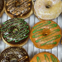 Top Donuts