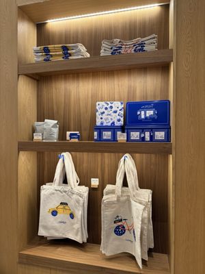 Levain Bakery by null