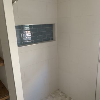 Tiling San Diego - Shower with large niche - General Contractors Near Me - La Mesa, California Tiling San Diego - Shower with large niche - General Contractors Near Me - La Mesa, California
