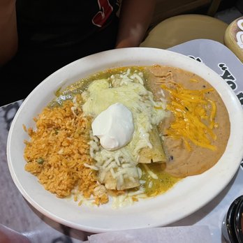 Mi Lindo Jalisco - Green Chicken Enchiladas - definitely try these! - Mexican Near Me - Kingman, Arizona Mi Lindo Jalisco - Green Chicken Enchiladas - definitely try these! - Mexican Near Me - Kingman, Arizona