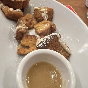 Ruby Slipper Decatur - French Toast Bites - Breakfast & Brunch Near Me - New Orleans, Louisiana Ruby Slipper Decatur - French Toast Bites - Breakfast & Brunch Near Me - New Orleans, Louisiana
