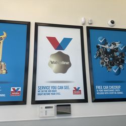 Valvoline Instant Oil Change