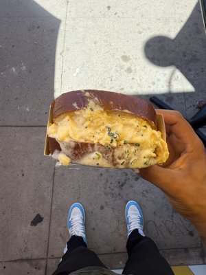 Egg Tuck by null