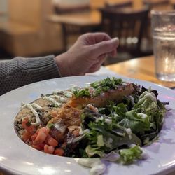 Liberty Public House - Beach bowl with salmon