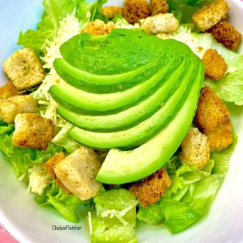Peggy Sue's - Caesar salad with avocado - Burgers Near Me - Kihei, Hawaii Peggy Sue's - Caesar salad with avocado - Burgers Near Me - Kihei, Hawaii