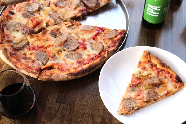 Nicoletta Pizzeria by null