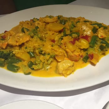 Caffe Italia - Yellow Rice w/ Chicken & Vegetables on the menu as "Risotto", clearly NOT Risotto! - Pizza Near Me - Coral Gables, Florida