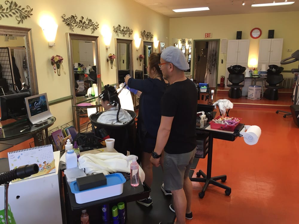 CONNIE’S HAIR STUDIO 12 Reviews 1807 Decker Blvd, Columbia, South