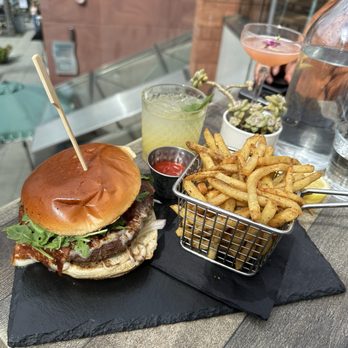 Beeside Balcony - Beeside Burger - Mediterranean Near Me - LA JOLLA, California
