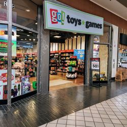 Go Calendars Games & Toys - Entrance