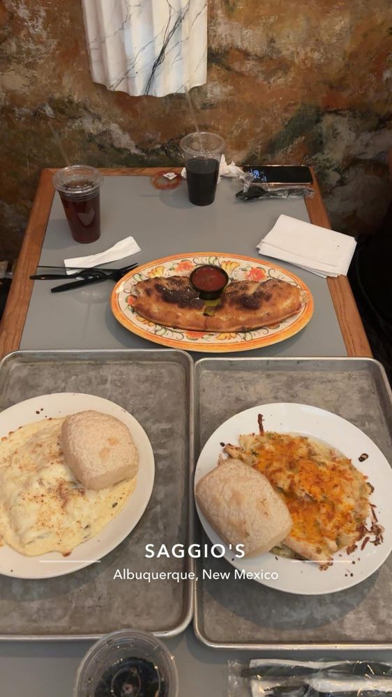 Social spots from Saggios