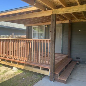 Carrisalinc General Contractor - Back yard deck - Landscaping Near Me - Richmond, California Carrisalinc General Contractor - Back yard deck - Landscaping Near Me - Richmond, California