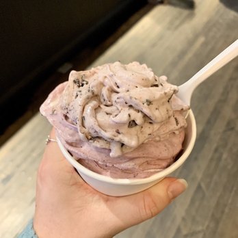 The Red Bean - Cherry, dark chocolate with vanilla! - Coffee & Tea Near Me - Annapolis, Maryland