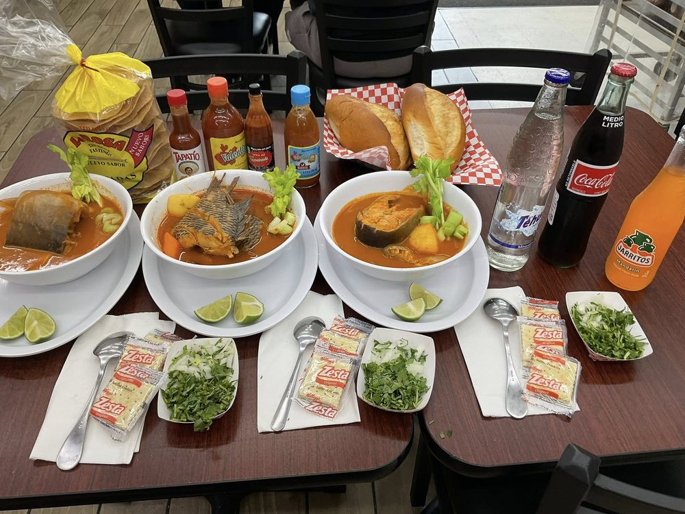 Taqueria Los Pericos