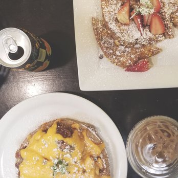 Scramblers Cafe - Chicken and waffles - off menu Captain Crunch macadamia french toast - Breakfast & Brunch Near Me - Norco, California
