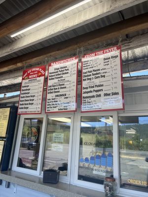 K & R Drive-Inn by null