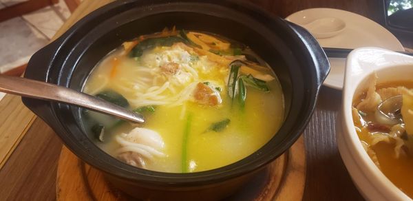 YUN NANS by null