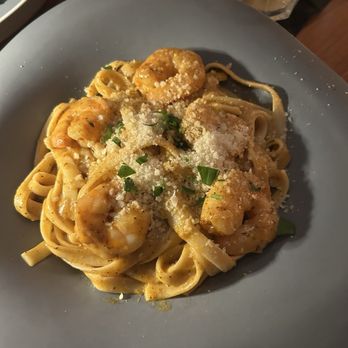 Wade's Landing - Blackened shrimp pasta - Cocktail Bars Near Me - Rockwall, Texas Wade's Landing - Blackened shrimp pasta - Cocktail Bars Near Me - Rockwall, Texas