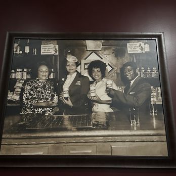 Willie Mae’s NOLA - Willie Mae Seaton - Soul Food Near Me - New Orleans, Louisiana Willie Mae’s NOLA - Willie Mae Seaton - Soul Food Near Me - New Orleans, Louisiana