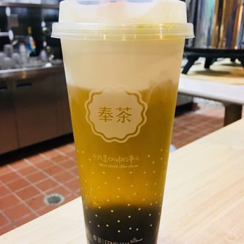 Feng Cha Teahouse - Osmanthus Oolong Tea + sea salt milk cap is definitely a move - Desserts Near Me - Richardson, Texas