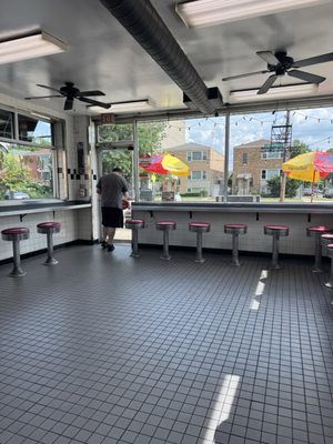Bob-O's Hot Dogs by null