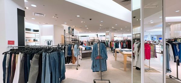Saks Fifth Avenue by null