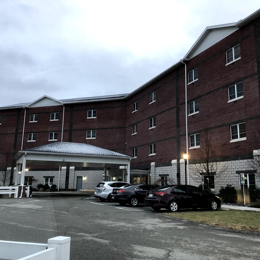 Loyalhanna Care Center - Left front view of Loyalhanna Senior Suites & Personal Care - Skilled Nursing Near Me - Latrobe, Pennsylvania