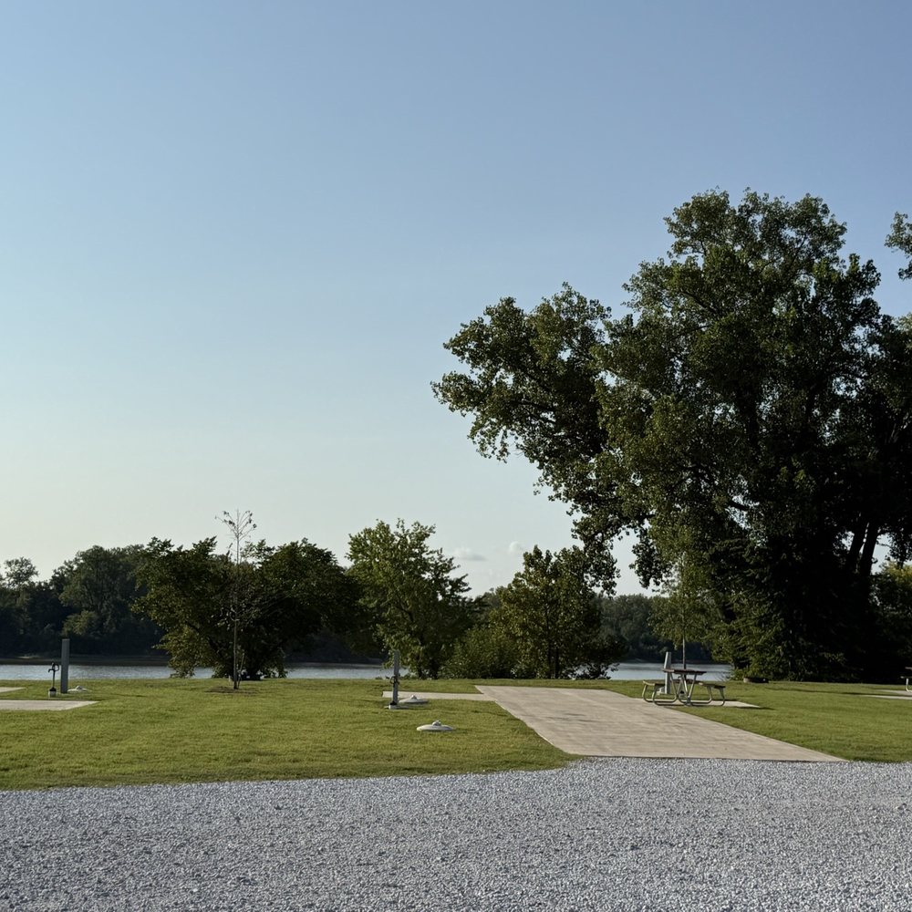 Fort Smith Riverfront RV Resort - Clean and well kept sites. - RV Parks Near Me - Fort Smith, Arkansas Fort Smith Riverfront RV Resort - Clean and well kept sites. - RV Parks Near Me - Fort Smith, Arkansas
