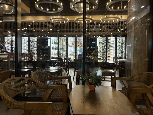 Stella's Wine Bar by null