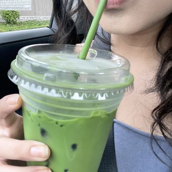 Cafe The Scoop - iced matcha - Cafes Near Me - Long Beach, California