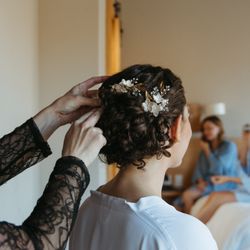 Astoria Beauty Bar