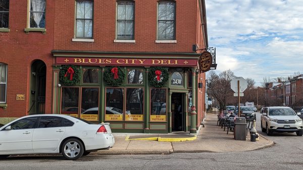 Blues City Deli by null