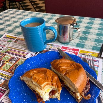 Let’s Twist Again - Breakfast sandwich extraordinaire! - Diners Near Me - Amsterdam, New York Let’s Twist Again - Breakfast sandwich extraordinaire! - Diners Near Me - Amsterdam, New York