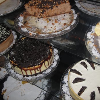 Cafe Intermezzo - Cheesecakes, $7.50 a slice. - Coffee & Tea Near Me - Dunwoody, Georgia