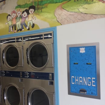 Lavenderia - Change machine and 30 stack dryers (25 cents for 12 minutes) - Laundry Services Near Me - Norwalk, California Lavenderia - Change machine and 30 stack dryers (25 cents for 12 minutes) - Laundry Services Near Me - Norwalk, California