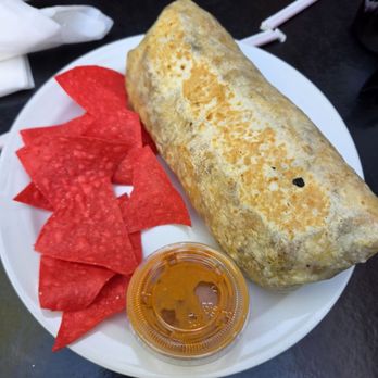 Cafe de la Abuela - Breakfast Burrito with bacon - Cafes Near Me - San Fernando, California