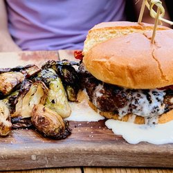Suprema Provisions - The Suprema Burger
