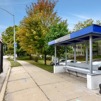 Rivers Edge Apartments - Convenient travel with our on site bus stop. - Apartments Near Me - Madison, Wisconsin Rivers Edge Apartments - Convenient travel with our on site bus stop. - Apartments Near Me - Madison, Wisconsin