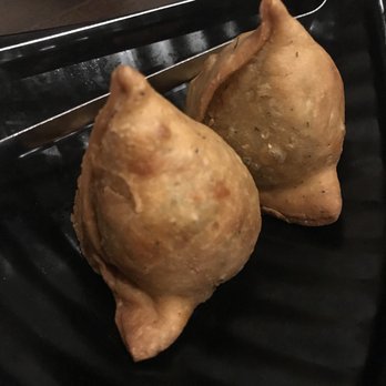 Dilliwala Indian Kitchen - Aloo Samosa - Indian Near Me - Diamond Bar, California