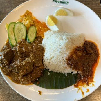 PappaRich - beef rendang - Malaysian Near Me - Houston, Texas